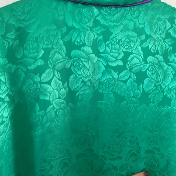 Vintage Victoria Secret robe - Picture 5 of 7